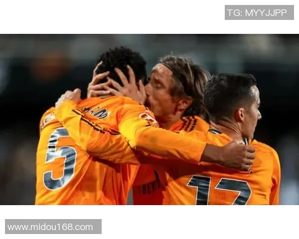 皇马遭遇瓦伦西亚逆转失利赛场之外的损失更为沉重